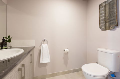 The Old Mechanics - Hotels Melbourne 17