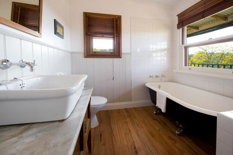 Cabrito - Hotels Melbourne 4