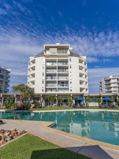 Ramada By Wyndham Marcoola Beach - Hotels Melbourne 11