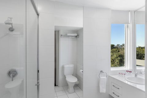 Ramada By Wyndham Marcoola Beach - Hotels Melbourne 14