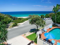 Book Sunshine Beach Accommodation Vacations Hotels Melbourne Hotels Melbourne