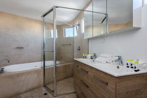 Noosa Blue Resort - Hotels Melbourne 18