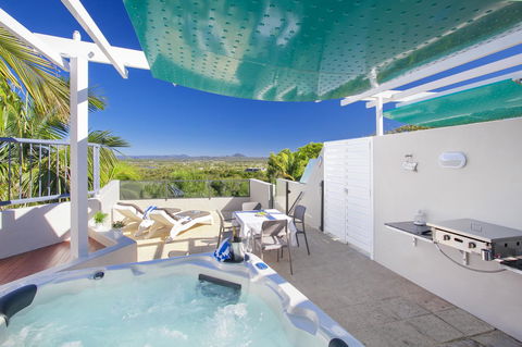 Noosa Blue Resort - Hotels Melbourne 1