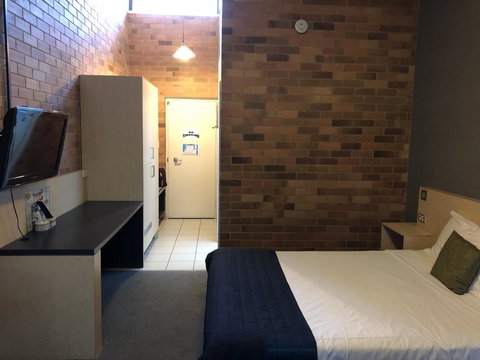 Bribie Island Hotel - Hotels Melbourne 3