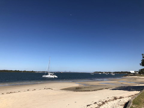 Bribie Island Hotel - Hotels Melbourne 25