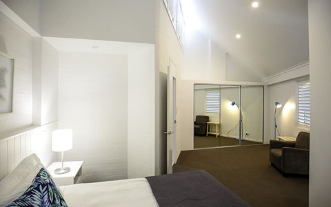Ocean Breeze Resort - Hotels Melbourne 28