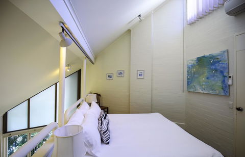 Ocean Breeze Resort - Hotels Melbourne 36