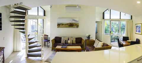 Ocean Breeze Resort - Hotels Melbourne 35