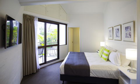 Ocean Breeze Resort - Hotels Melbourne 30