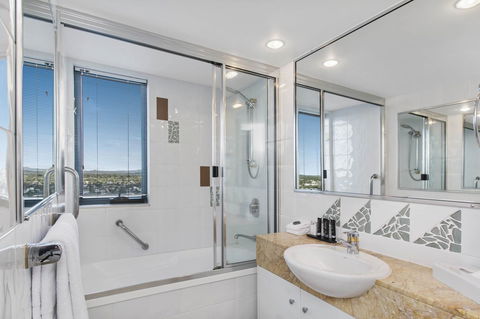 Mantra Mooloolaba Beach - Hotels Melbourne 21