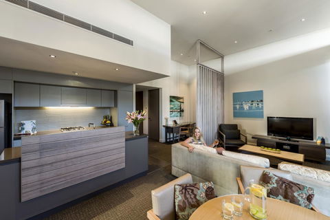 Oaks Redcliffe Mon Komo Suites - Hotels Melbourne 21