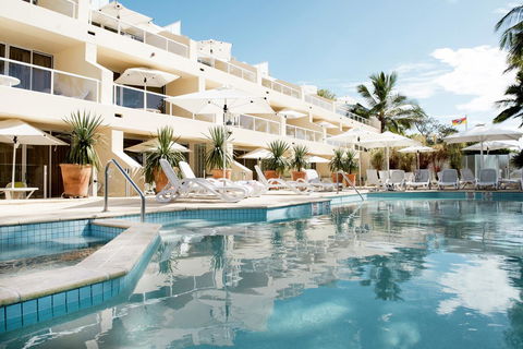 Netanya Noosa Beachfront Resort - Hotels Melbourne 2