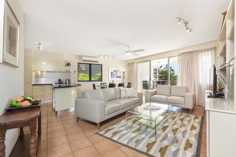 The Cove Noosa - Hotels Melbourne 8