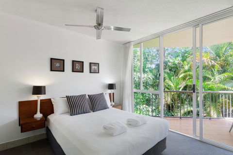 Noosa Tropicana - Hotels Melbourne 37