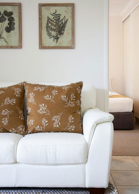 Noosa Tropicana - Hotels Melbourne 8