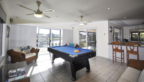 Bribie Island Canal Holiday Destination! - Hotels Melbourne 12