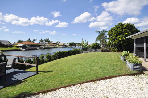 Bribie Island Canal Holiday Destination! - Hotels Melbourne 13
