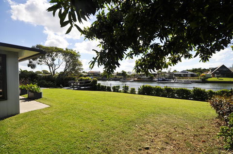 Bribie Island Canal Holiday Destination! - Hotels Melbourne 22
