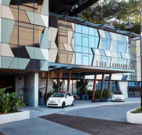 Art Series - The Fantauzzo - Hotels Melbourne