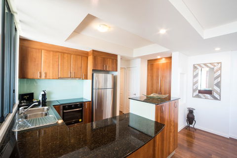 Pinnacles - Hotels Melbourne 7