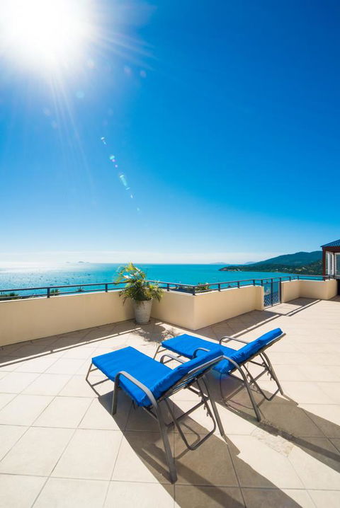 Pinnacles - Hotels Melbourne 8