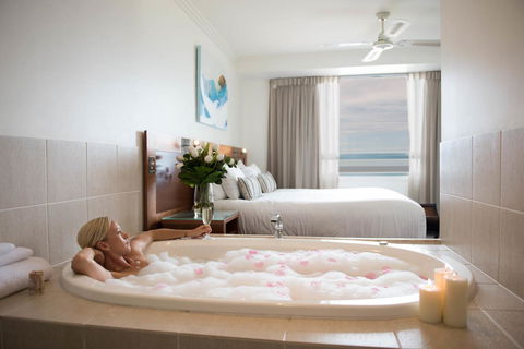 Pinnacles - Hotels Melbourne 13