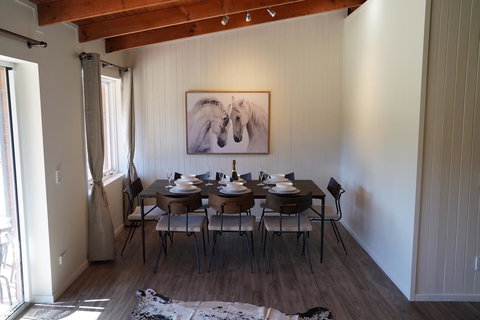 McCarthy Grove Maleny - Hotels Melbourne 6