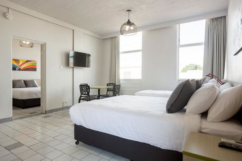 Nightcap At Emerald Star Hotel - Hotels Melbourne 25