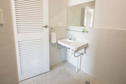 Nightcap At Emerald Star Hotel - Hotels Melbourne 7