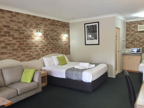 Country Gardens Motor Inn - Hotels Melbourne 8
