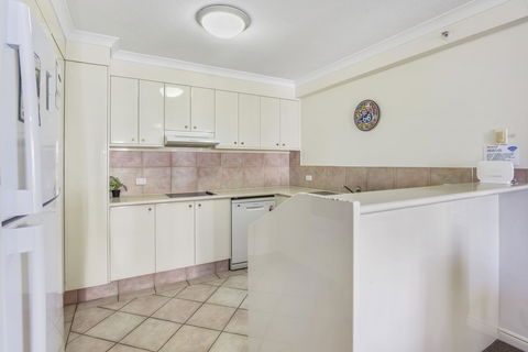 APR Private SUITES MOROC By The Beach - Hotels Melbourne 22