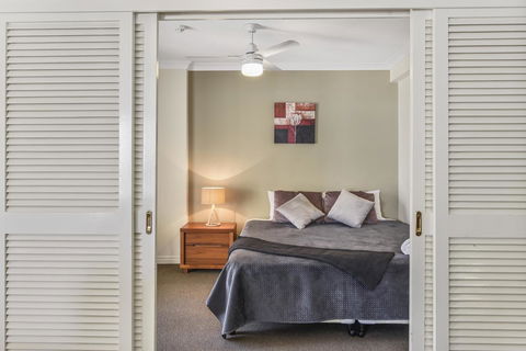 APR Private SUITES MOROC By The Beach - Hotels Melbourne 17