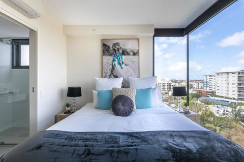 Sunset Retreat Mooloolaba - Hotels Melbourne 4