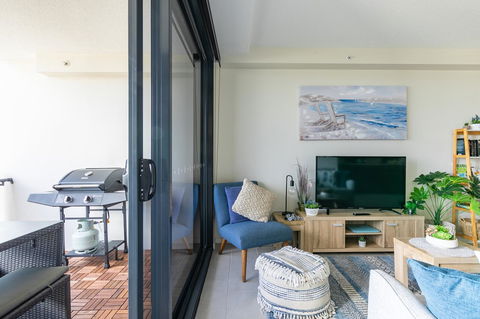Sunset Retreat Mooloolaba - Hotels Melbourne 13