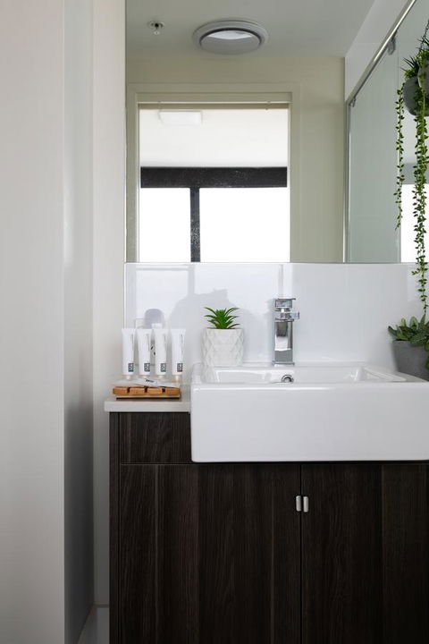 Sunset Retreat Mooloolaba - Hotels Melbourne 5