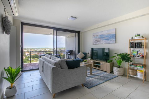 Sunset Retreat Mooloolaba - Hotels Melbourne 11