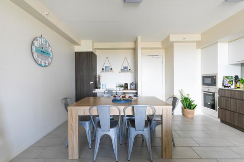 Sunset Retreat Mooloolaba - Hotels Melbourne 33