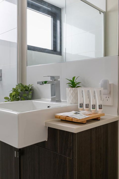 Sunset Retreat Mooloolaba - Hotels Melbourne 27