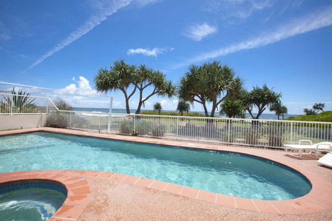 Regency On The Beach - Hotels Melbourne 6
