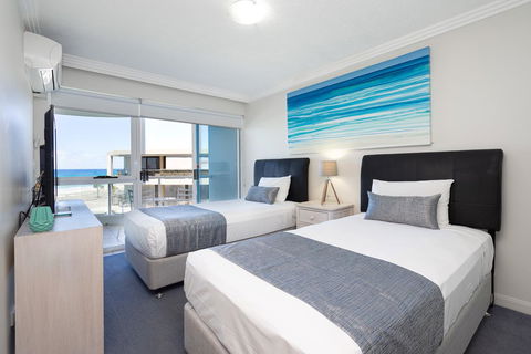 Regency On The Beach - Hotels Melbourne 1