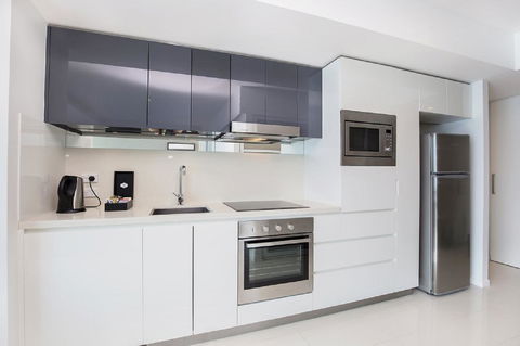 Gold Coast Private Apartments - H Residences, Surfers Paradise - Hotels Melbourne 24