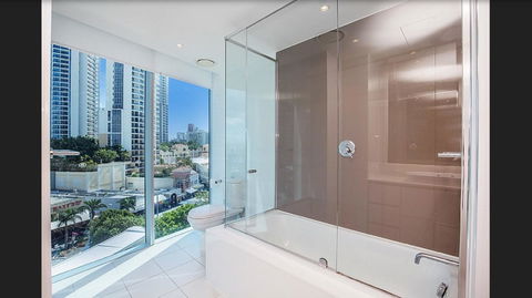 Gold Coast Private Apartments - H Residences, Surfers Paradise - Hotels Melbourne 36