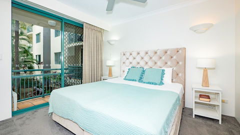 Currumbin Sands On The Beach - Hotels Melbourne 15