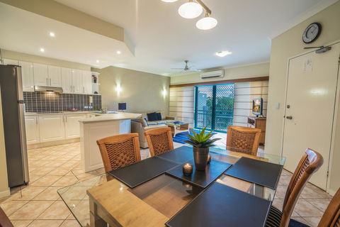 Currumbin Sands On The Beach - Hotels Melbourne 21