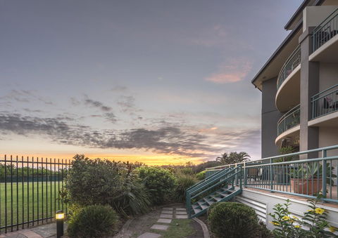 Currumbin Sands On The Beach - Hotels Melbourne 7