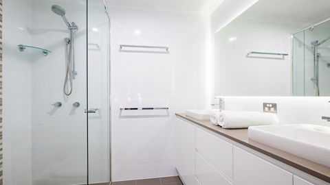 Currumbin Sands On The Beach - Hotels Melbourne 25