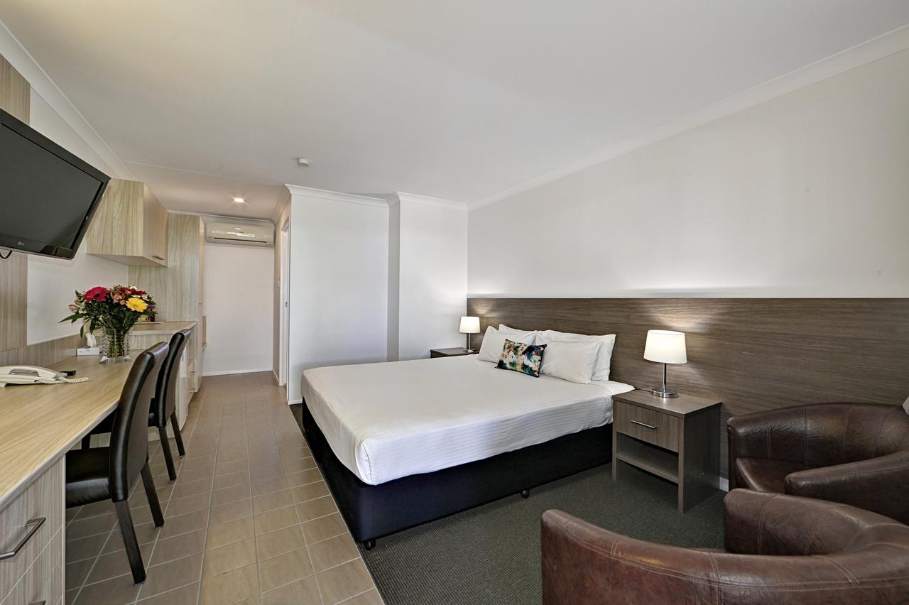 Campbell Creek QLD Hotels Melbourne
