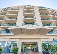 Central Cosmo Apartment Hotel - Hotels Melbourne