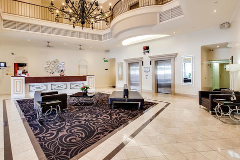 Central Cosmo Apartment Hotel - Hotels Melbourne 3
