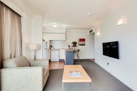 Central Cosmo Apartment Hotel - Hotels Melbourne 30